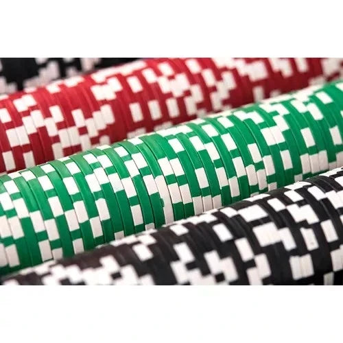 Chips Poker Set da Poker di 500 fiches, Inclusi 2 Mazzi di Carte da Poker 5 Dadi